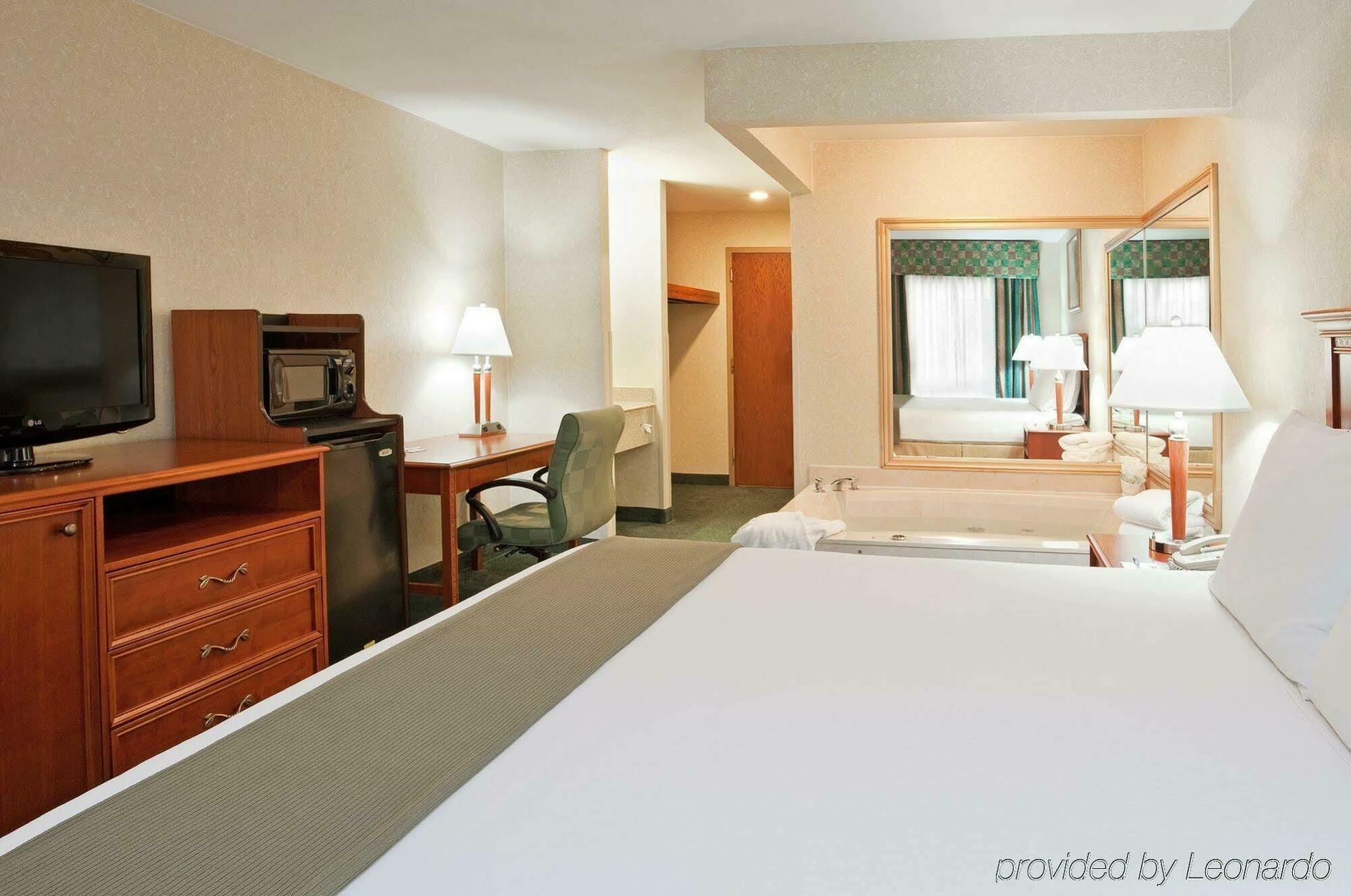 Holiday Inn Express Birch Run-Frankenmuth Area By Ihg Kültér fotó